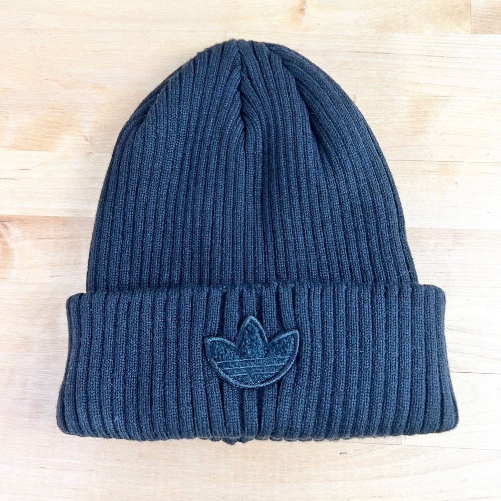 Adidas‎ Beanie Hat Trefoil Logo Unisex OS Black Ribbed Knit Cuffed Winter Warm